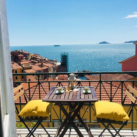 Ferienwohnung Vento Di Mare Tellaro Exterior foto