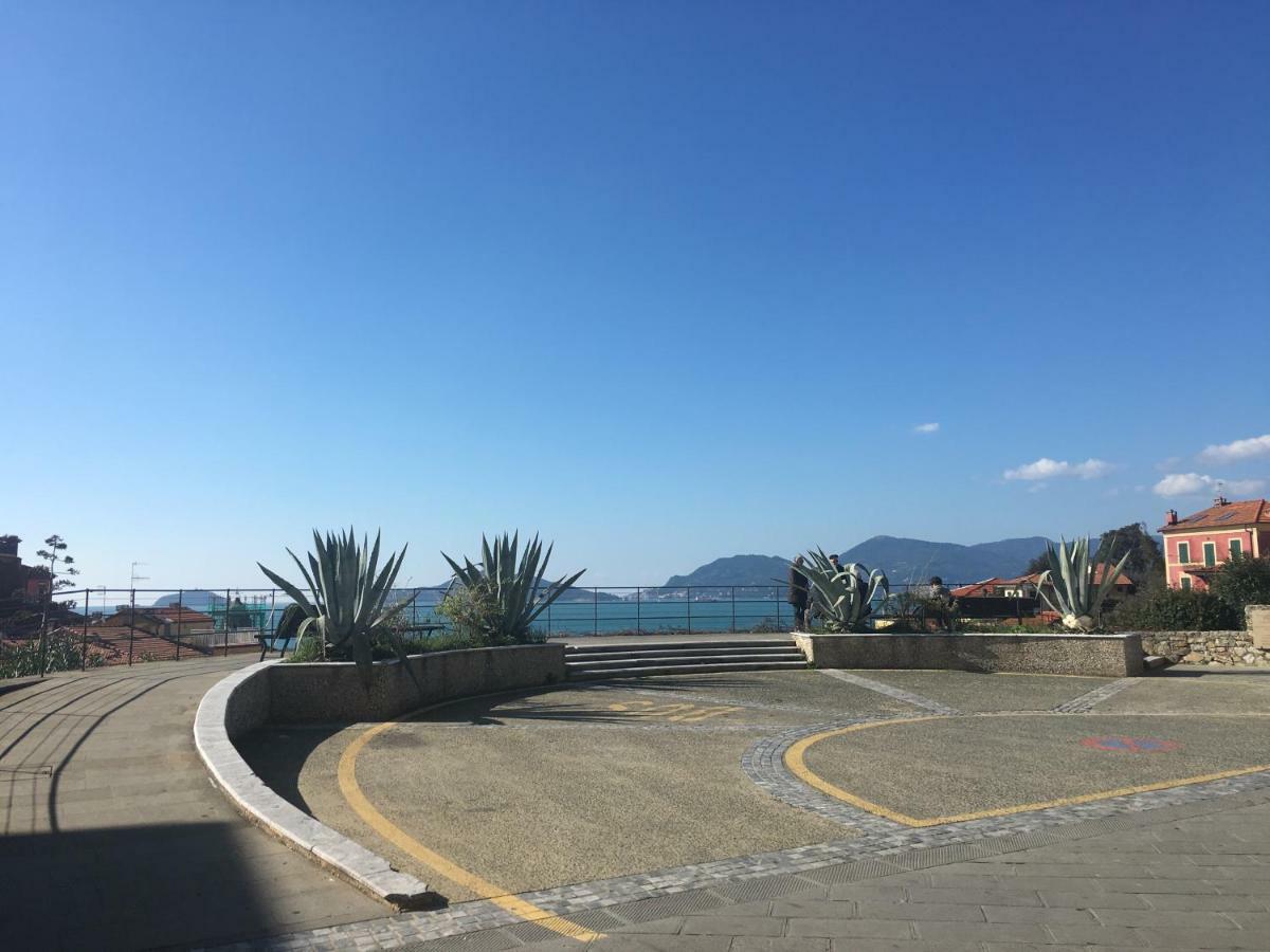 Ferienwohnung Vento Di Mare Tellaro Exterior foto